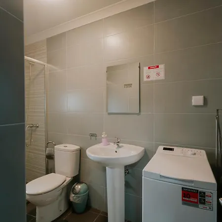 114 - Faustino S House * Atouguia Da Baleia